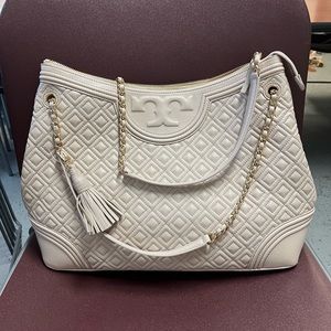 Brand new Tory Burch leather tote shoulder bag